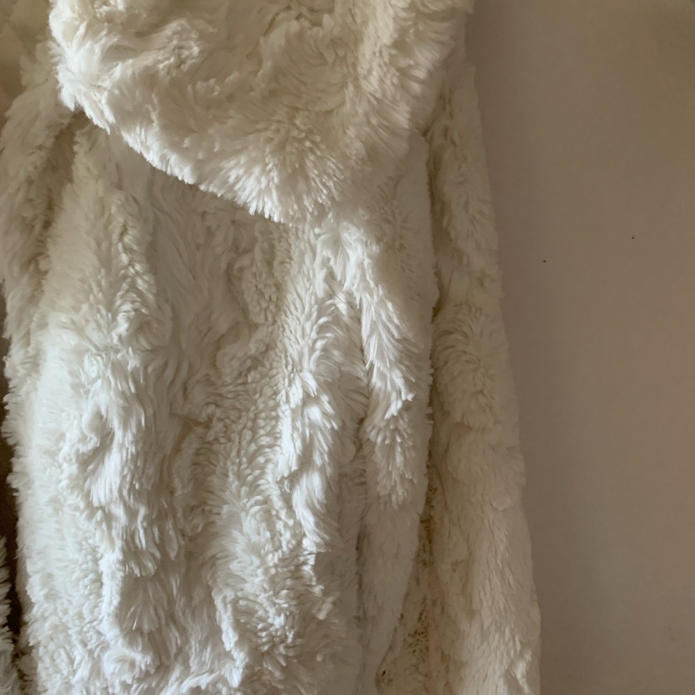 Alice + Olivia Cream Teddy Jacket
